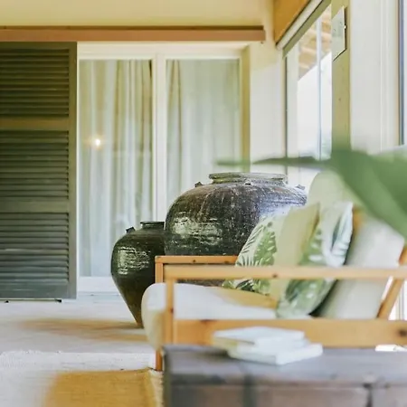 Moodwest Cottage, At 15 Minutes Appartement